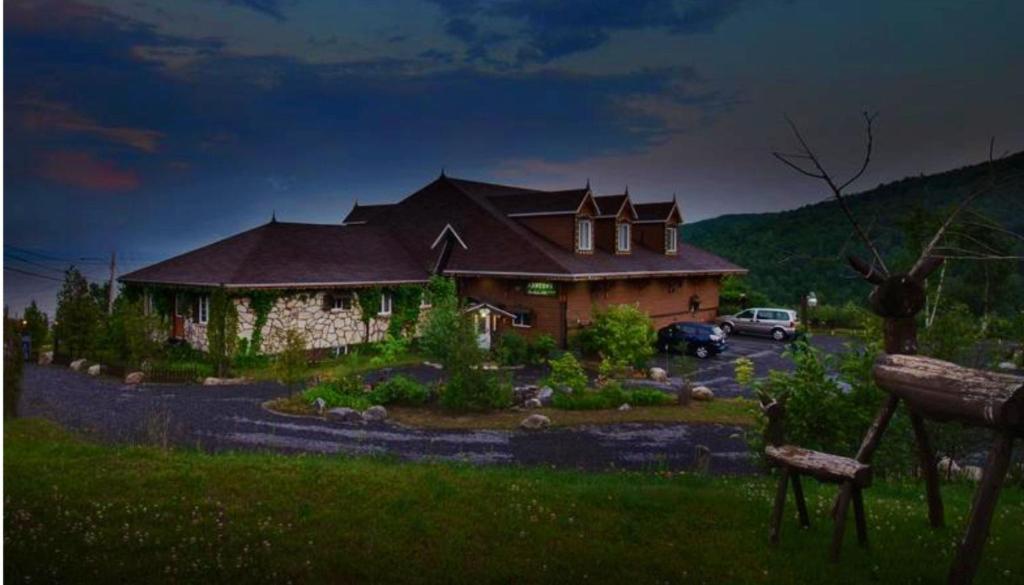 Auberge La Cote D'Or プティット・リヴィエール・サン・フランソワ エクステリア 写真