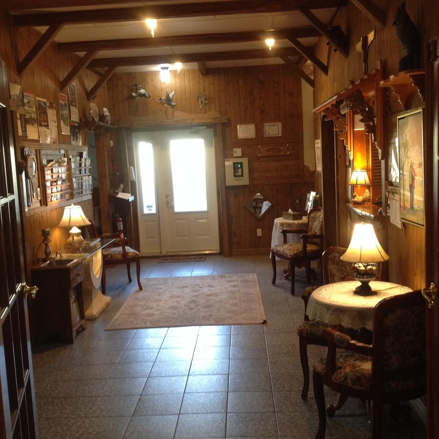 Auberge La Cote D'Or プティット・リヴィエール・サン・フランソワ エクステリア 写真