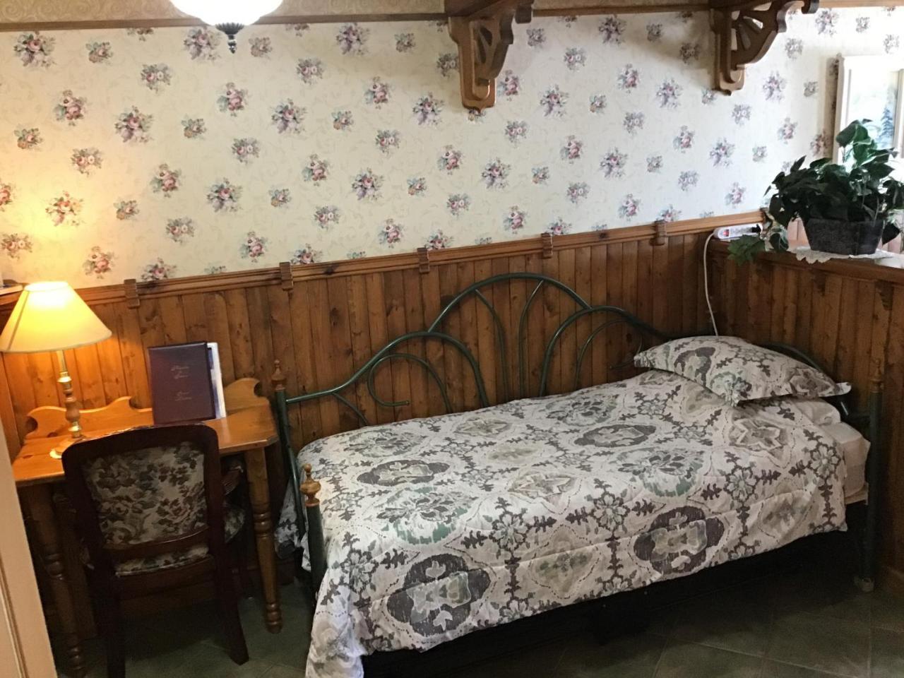 Auberge La Cote D'Or プティット・リヴィエール・サン・フランソワ エクステリア 写真
